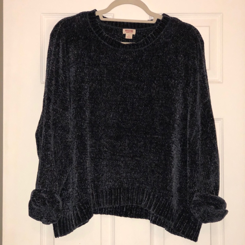 Mossimo soft sweater